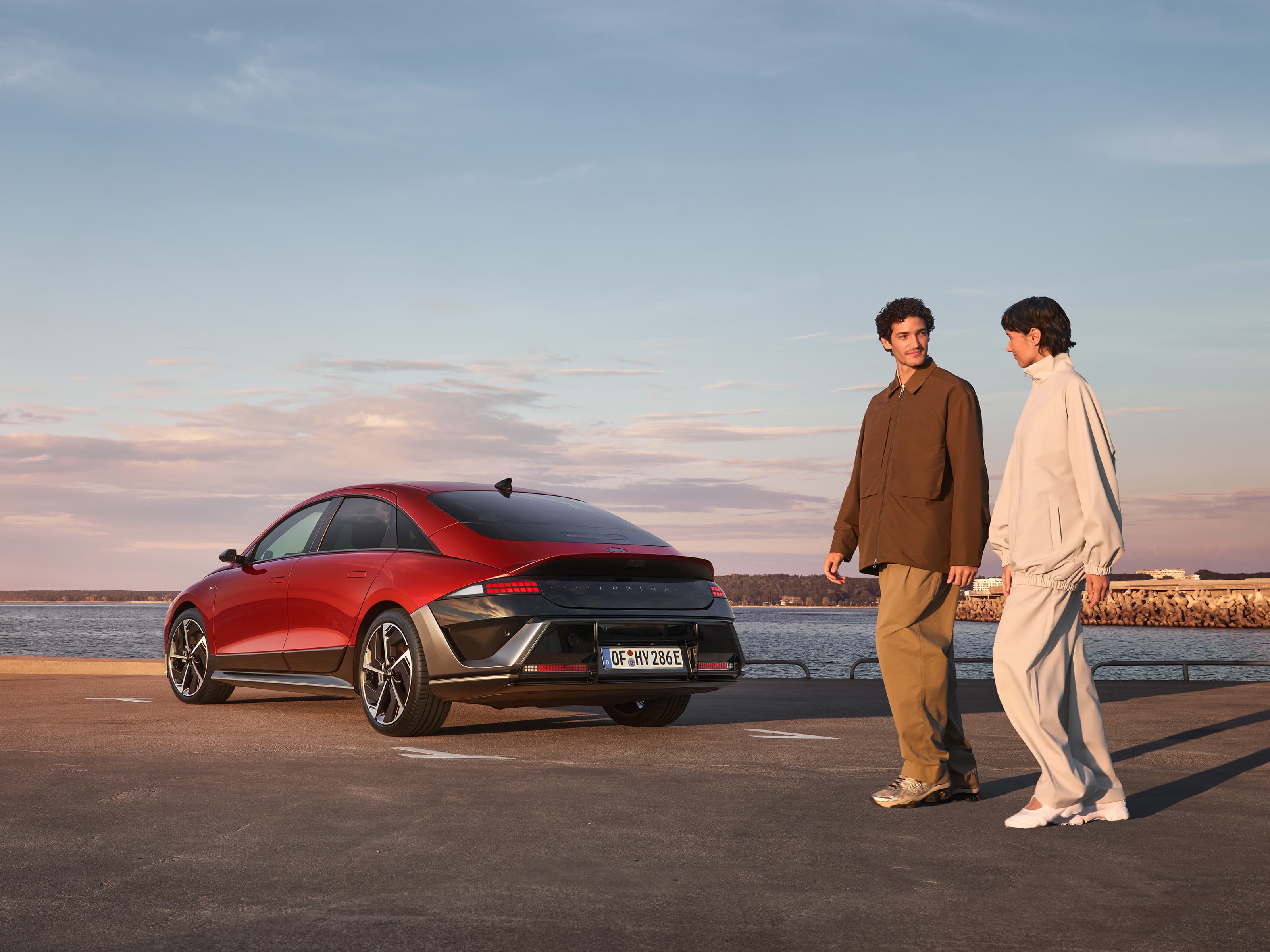 IONIQ 6