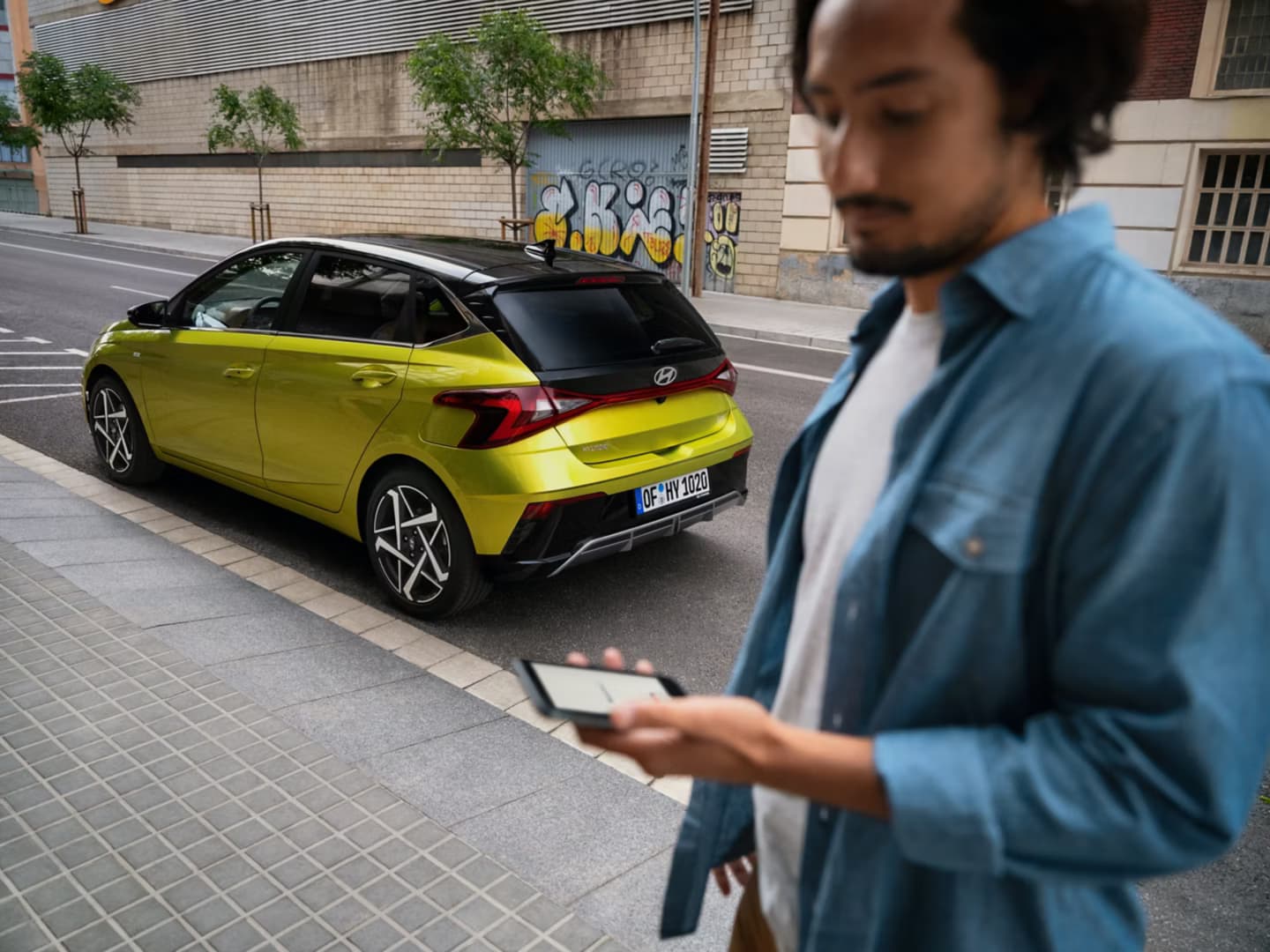 i20